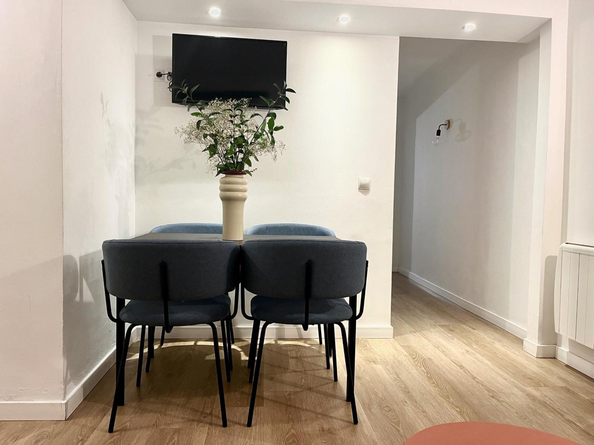 Apartamento Puerta Del Camino 5 - Patio Y Wifi Μπιλμπάο Εξωτερικό φωτογραφία